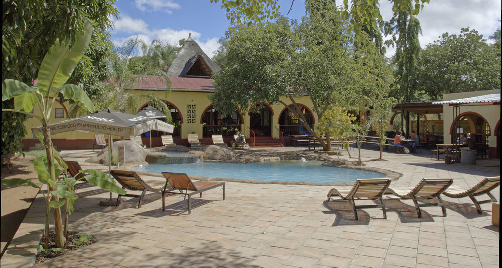 Jollyboys Backpackers Hostel Livingstone Exterior photo