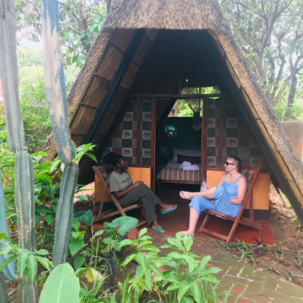Jollyboys Backpackers Hostel Livingstone Exterior photo
